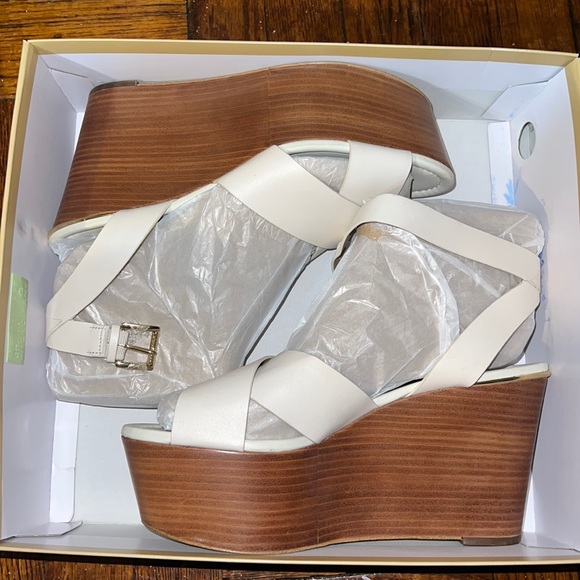 Michael Michael Kors woman’s size 10M - Picture 1 of 5